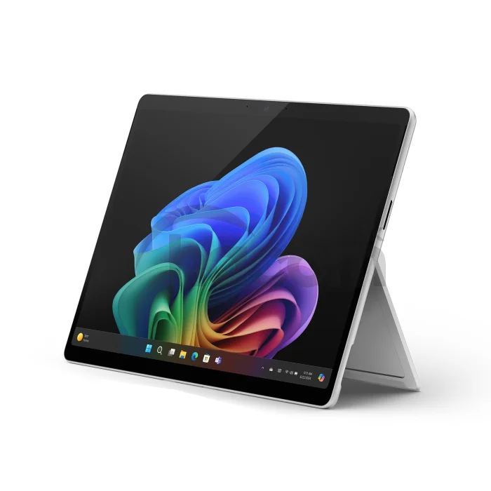 Microsoft Surface Pro 13" (11. edícia)/SD-X Plus/13"/2880x1920/T/16GB/256GB/Adreno/W11P/Platinum/2R