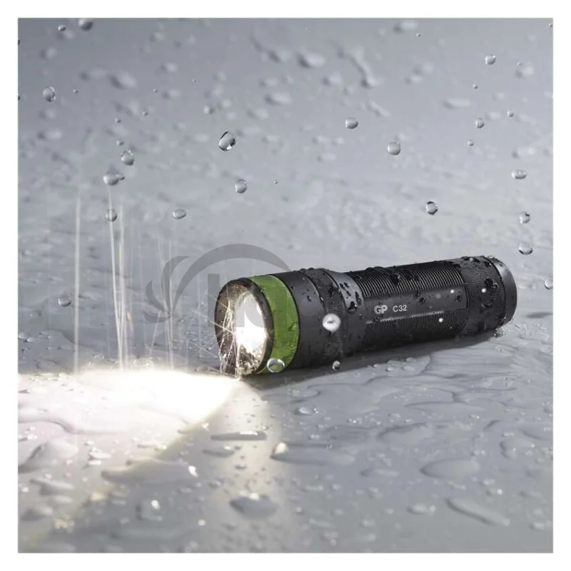 CREE LED ručné svietidlo GP C32, 300 lm, 3× AAA, fokus