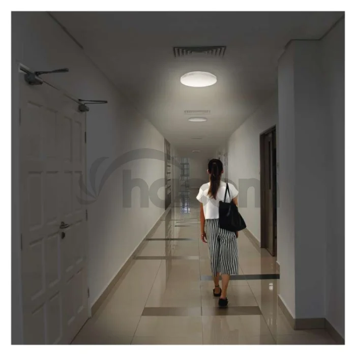 LED prisad. svietidlo Tori s pohyb. senz.,kr. 24W n.b., IP54