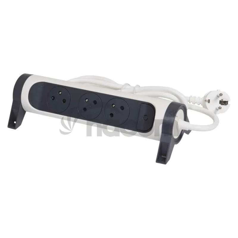 Legrand predlžovací kábel 3 m / 3 zásuvky / s vypínačom / biely-čierny / PVC / 1,5 mm2