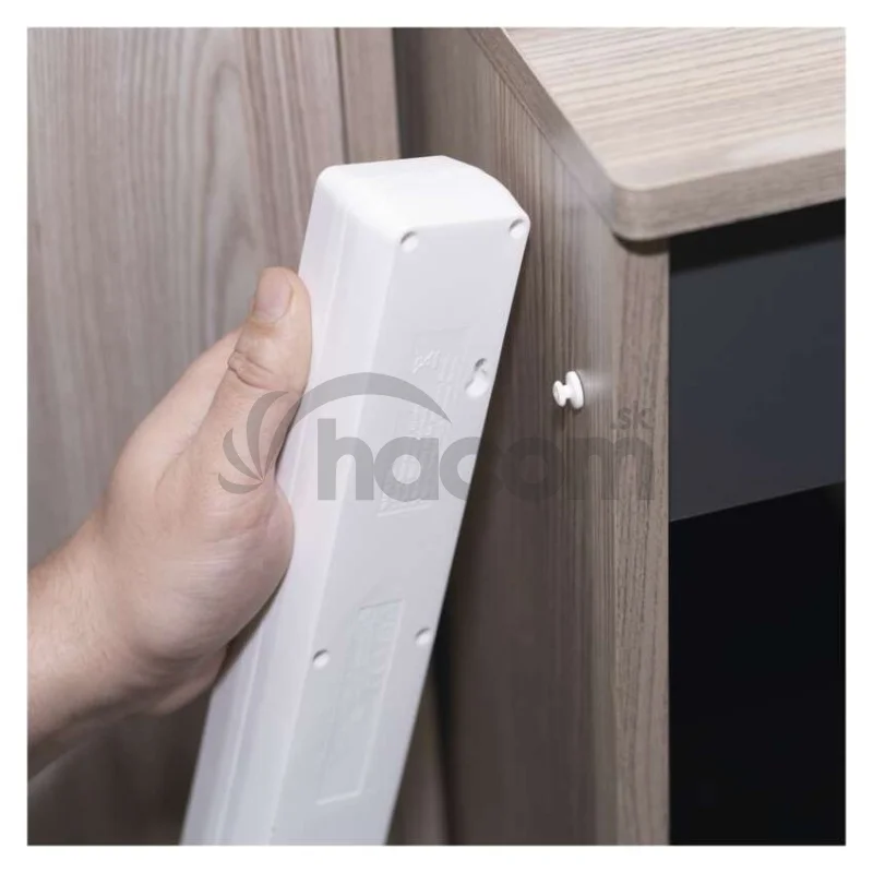 Predlžovací kábel 3 m / 5 zásuvky / s vypínačom / biely / 1×USB-A + 1×USB-C / 1,5 mm2