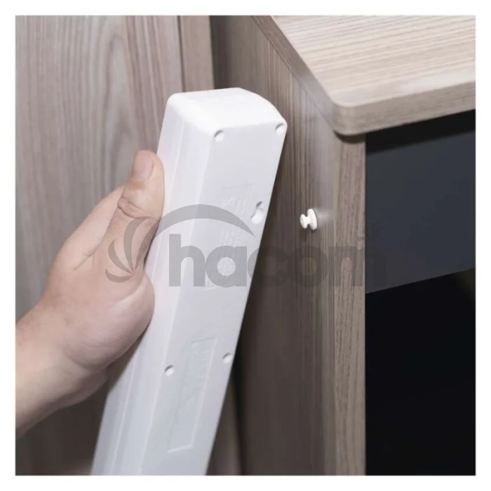Predlžovací kábel 2 m / 3 zásuvky / s vypínačom / biely / 1×USB-A + 1×USB-C / 1,5 mm2