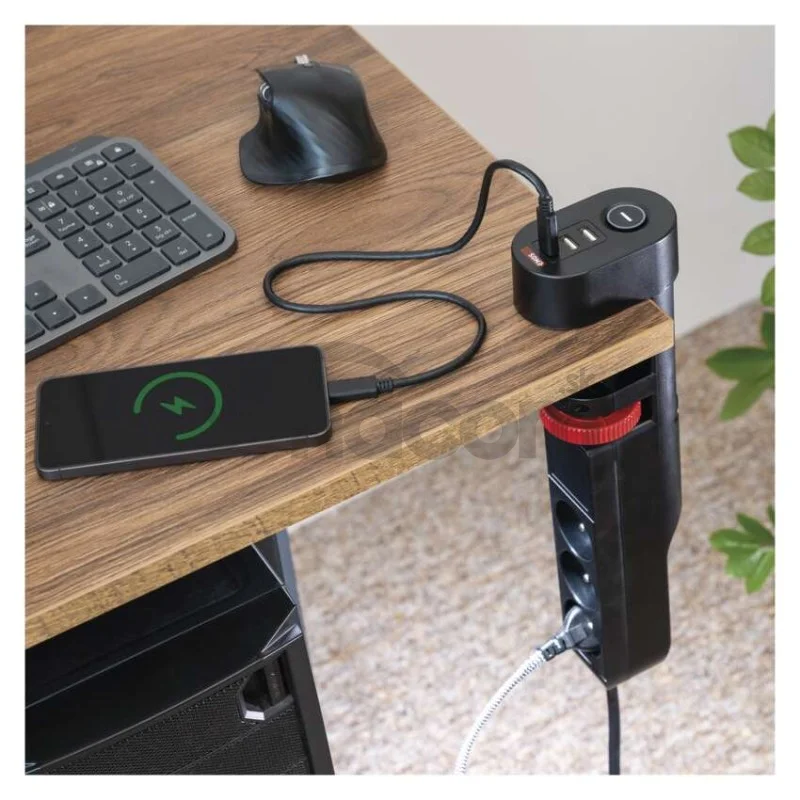 Predlžovací kábel 1,5 m/3 zásuvky/vypínač/stolný držiak/USB/čierny/PVC/1,5 mm2