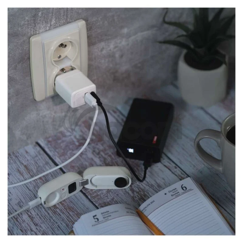 Univerzálny USB adaptér GaN do siete PD 20 W max.