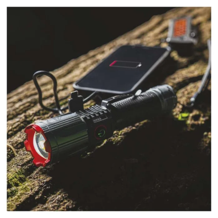 LED nabíjacie kovové svietidlo 3000 lm, 5000 mAh