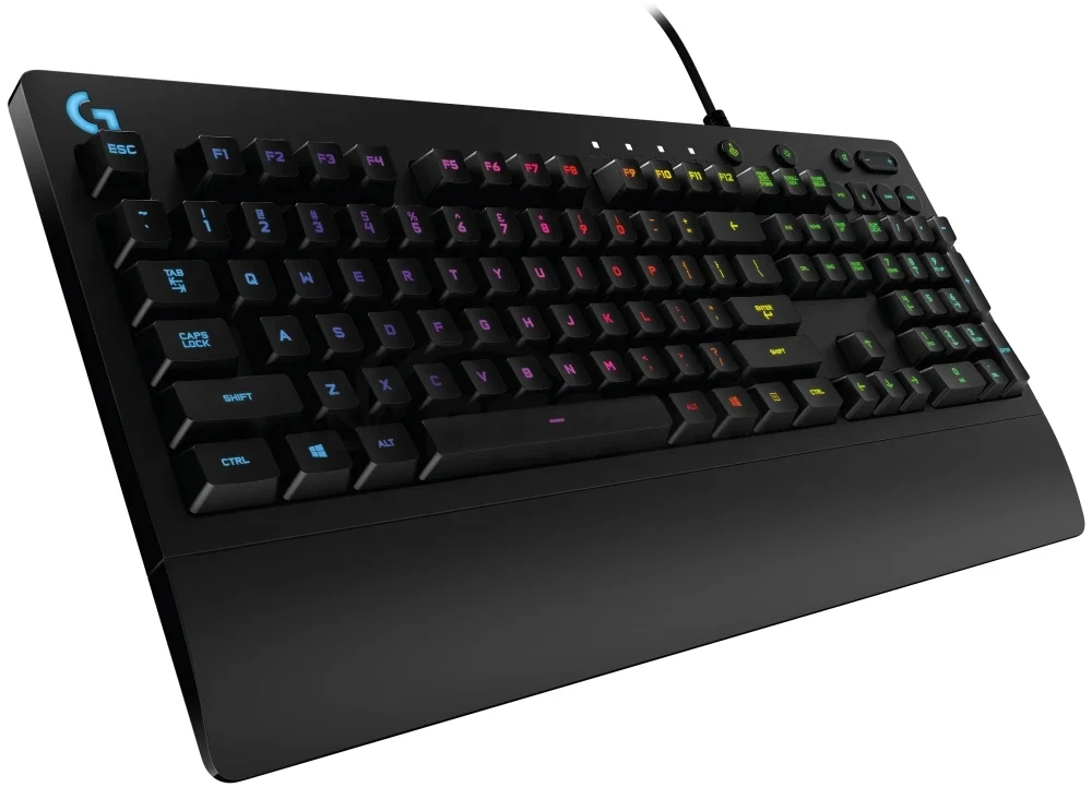 Logitech G213/Drôtová USB/ CZ- SK layout/Čierna