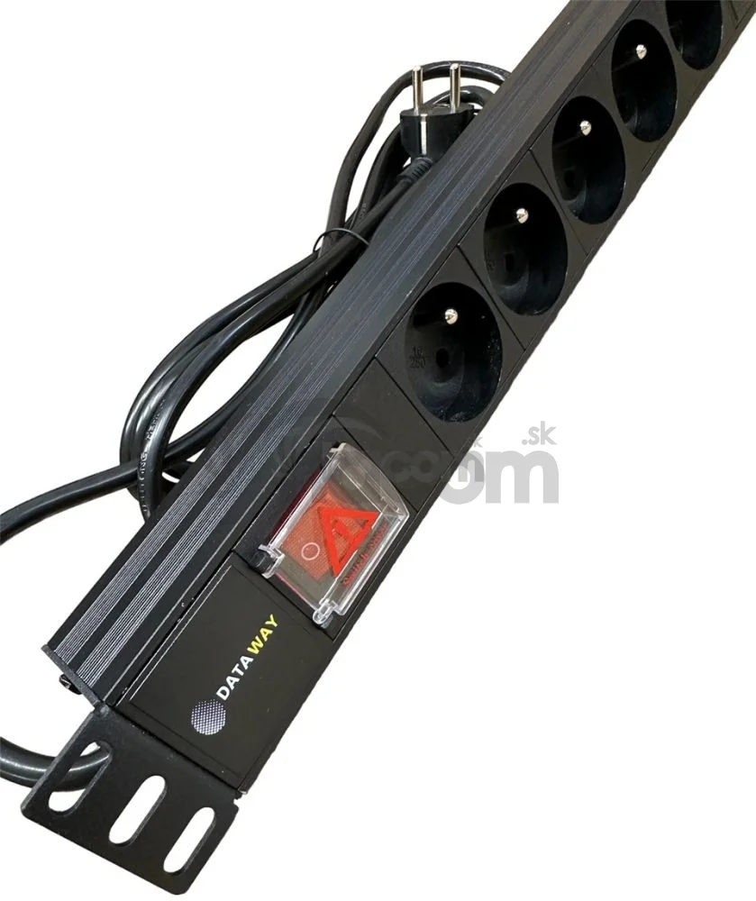 DATAWAY PDU Napájací panel 8x 230V, 1U, 19", M6, 3m