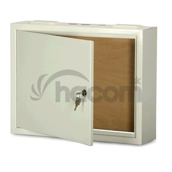 Skriňa so zámkom 450x350x120mm s ventiláciou (drevená zadná strana)
